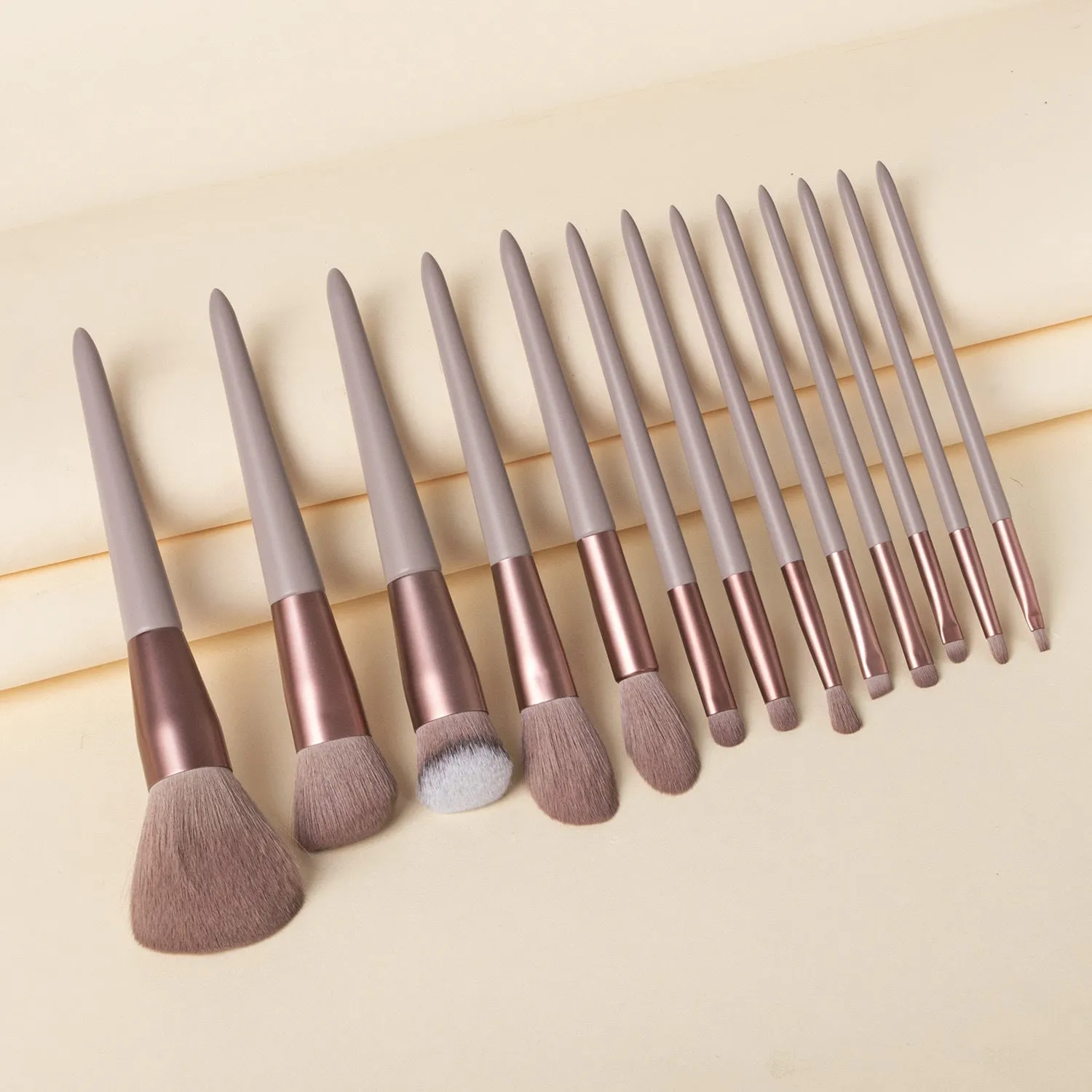 12 Piece Designer Pro Chocolate Brush Set - MQO 12 pcs