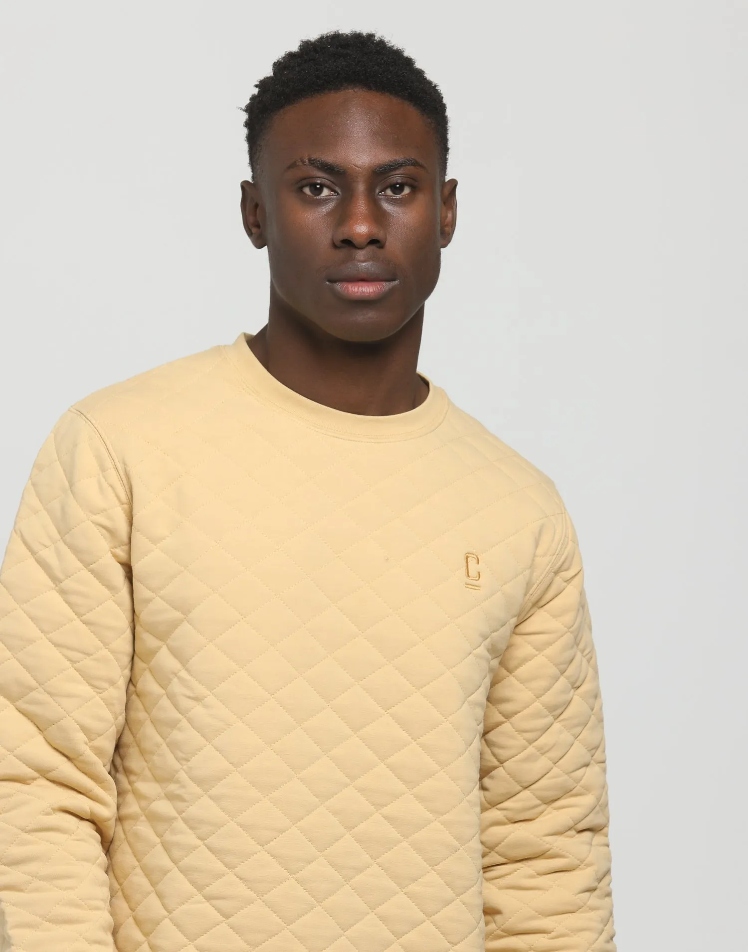 Carré Staple Quilted Sweater Sand