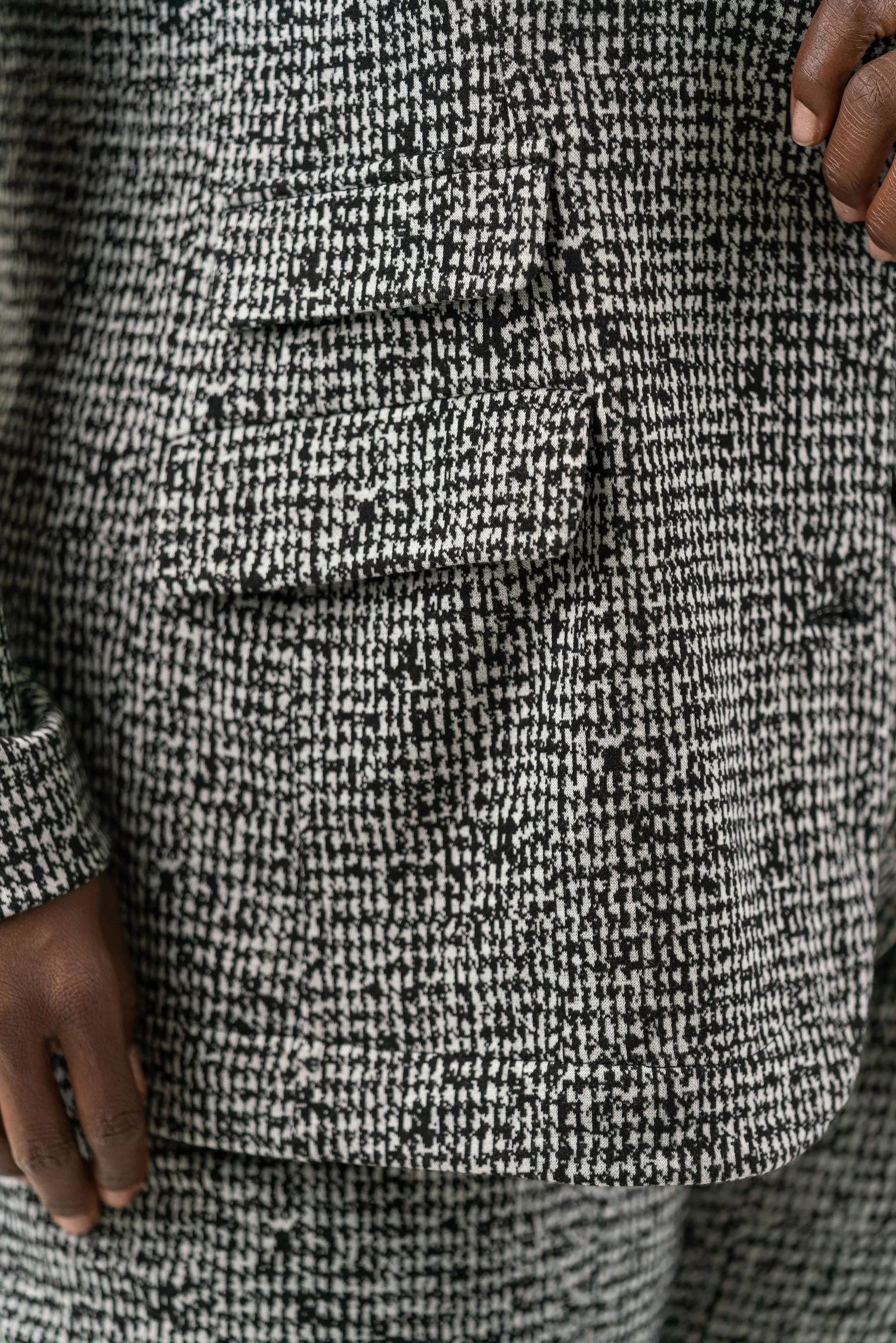 ETCHED TWEED JACKET