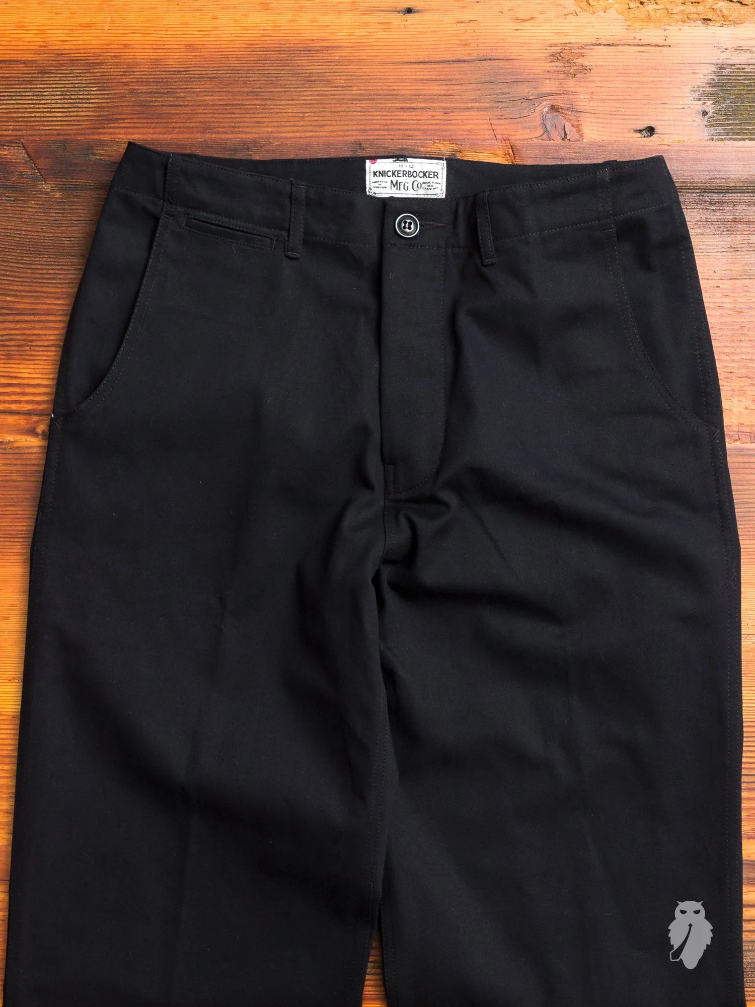 KMFG Chino in Black