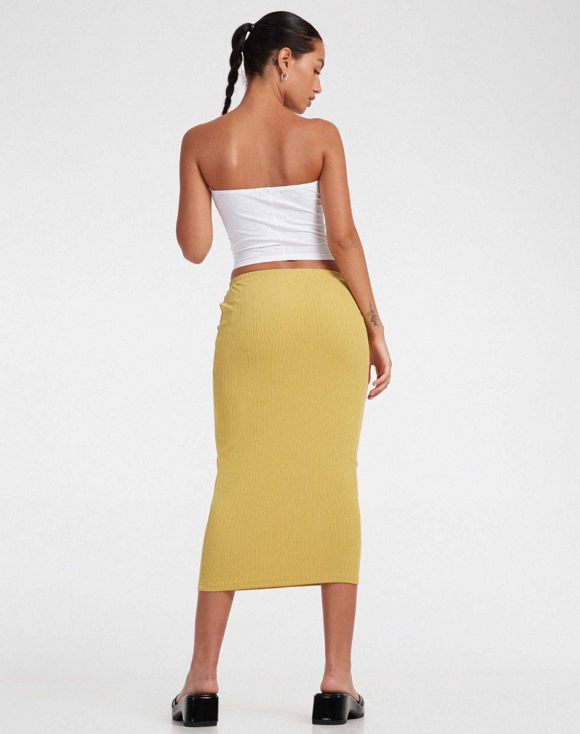 Magata Midi Skirt in Jersey Plise Mustard