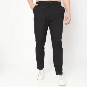 Relaxed Fit Solid Mid Rise Chinos