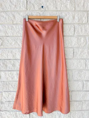 Shaped Hem Slip Skirt W/  Elastic