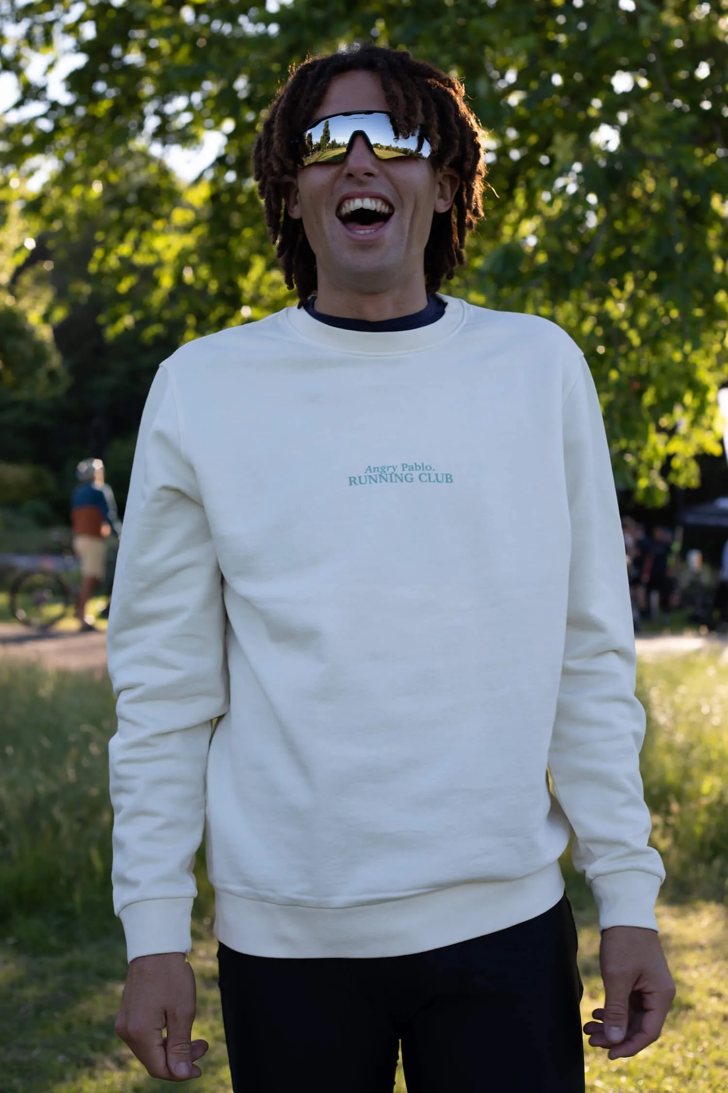 Social Run Club Sweatshirt / Cream