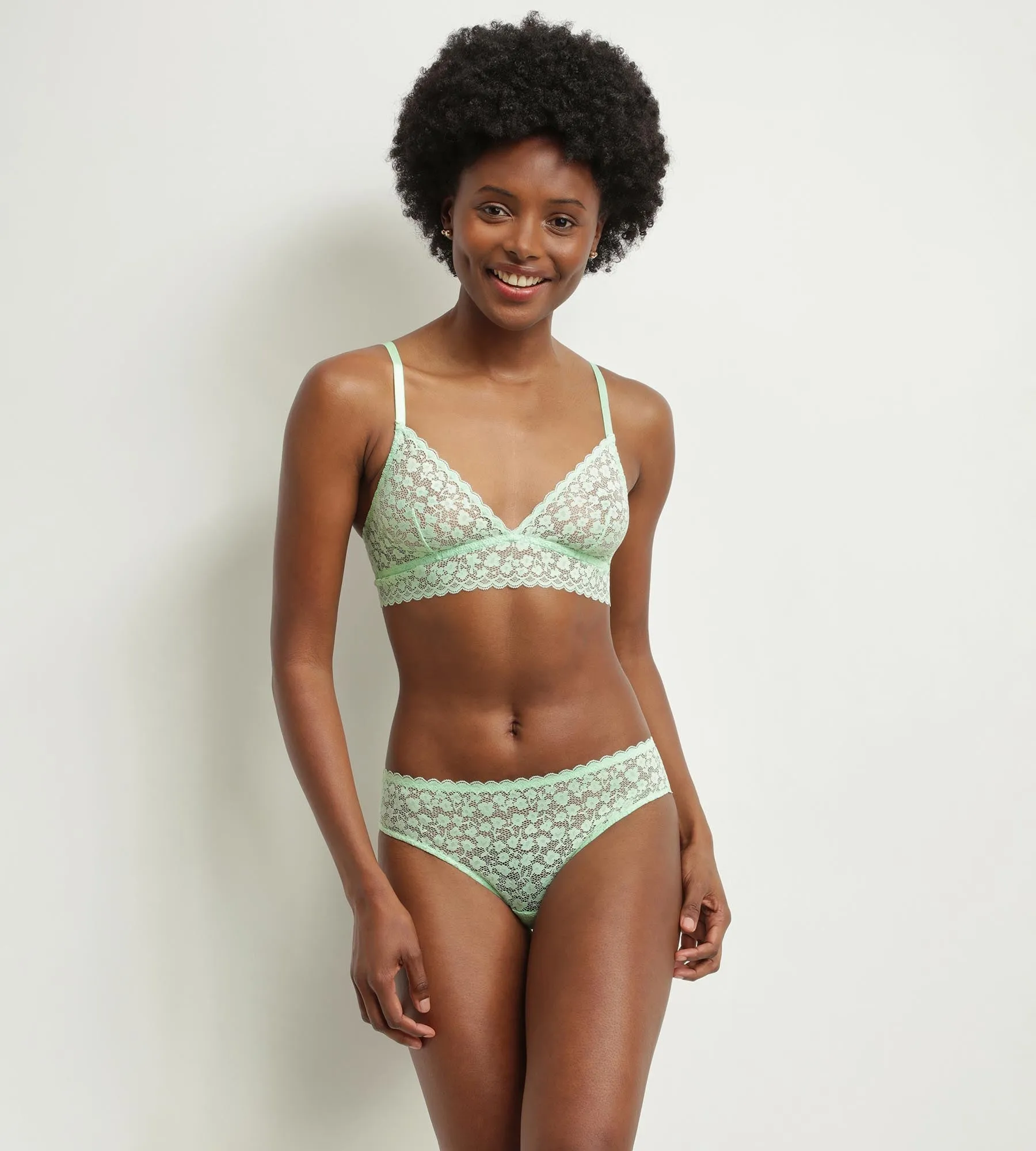 Soutien-gorge triangle en dentelle florale Vert d’Eau Daisy Lace