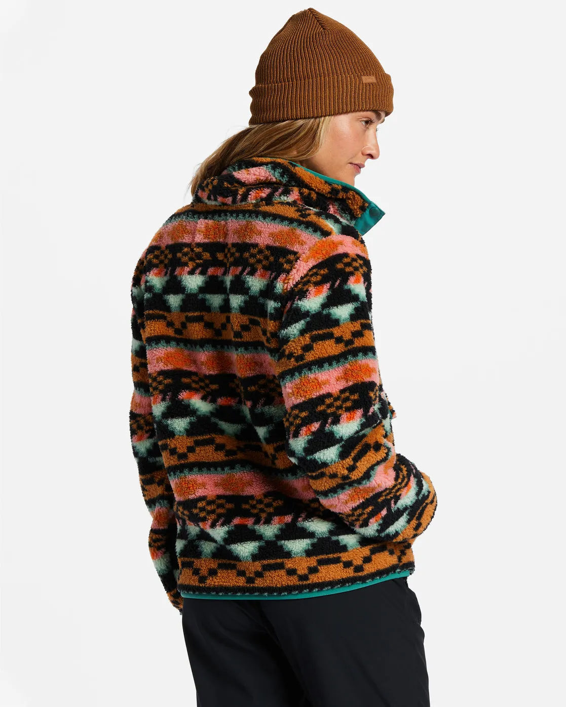 Switchback Pullover