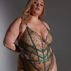 Trapped in Venus Embroidered Bodysuit in Emerald