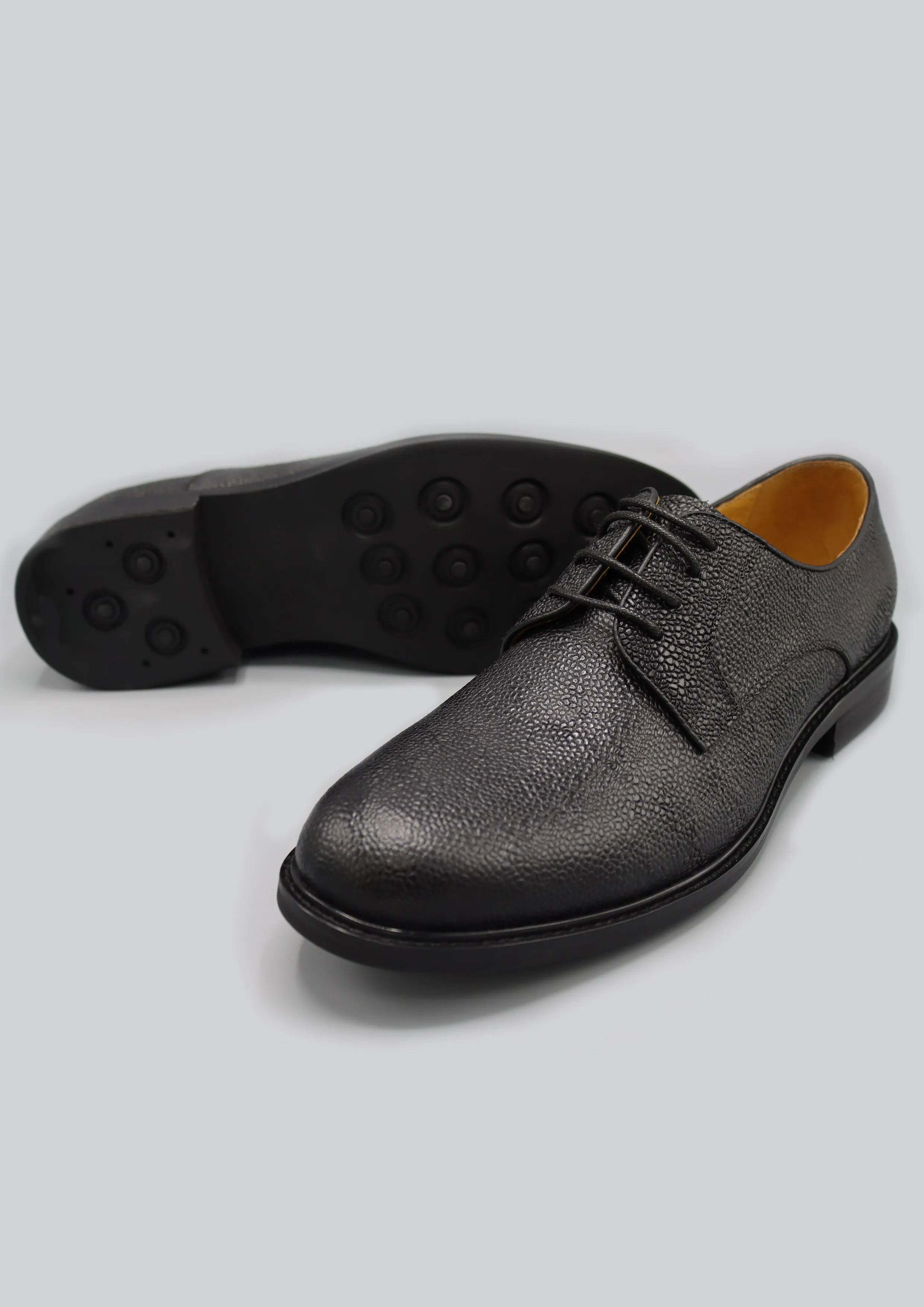 Xavier Derby: Black (limited sizes)